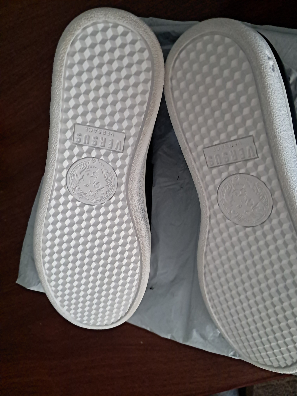 Versus Versace Black Leather Slip-On Sneakers with White Logo Strap. COA incl. - Picture 9 of 11